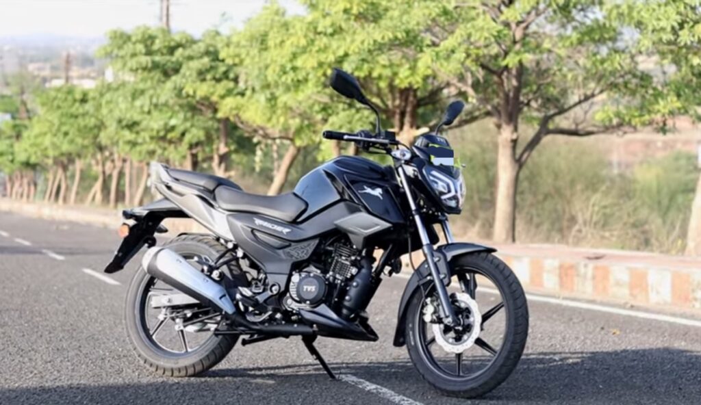 Tvs Raider 125 cc black Color 